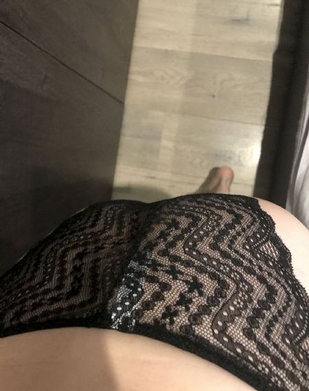 隔着内裤顶撞女人那里她会疼吗_高清日韩电影在线