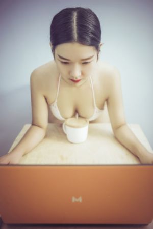 少妇高潮精品一区二区三区_高清版日韩电影在线