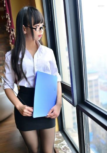 看美女毛片_BD国语在线观看高清